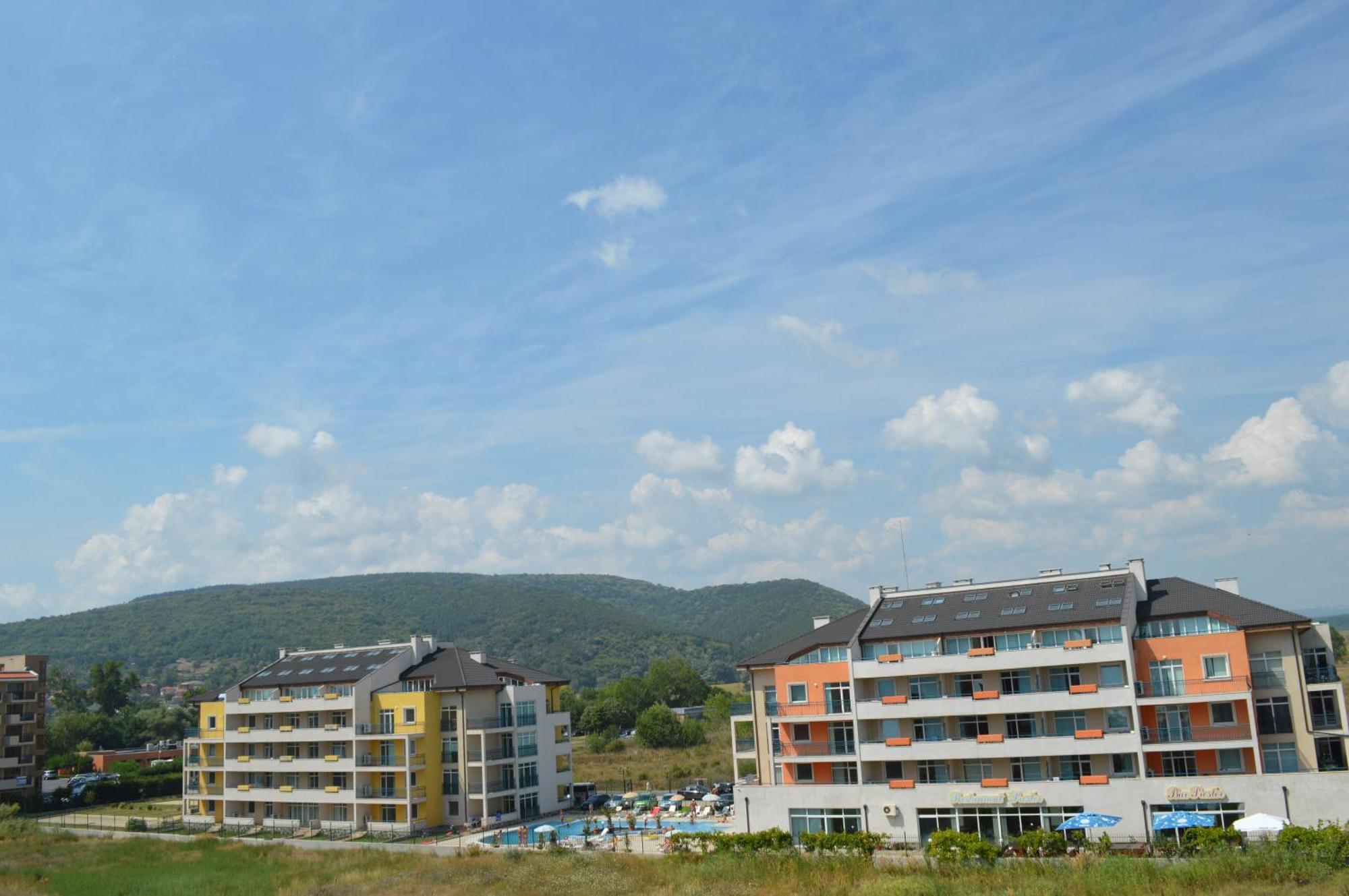 Prostor Apartments Obzor Zewnętrze zdjęcie